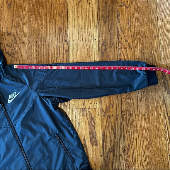 NWOT BIG KIDS (BOYS) LOOSE HIP-LENGTH NIKE SPORTSWEAR WINDRUNNER XL BLACK - Picture 13 of 15